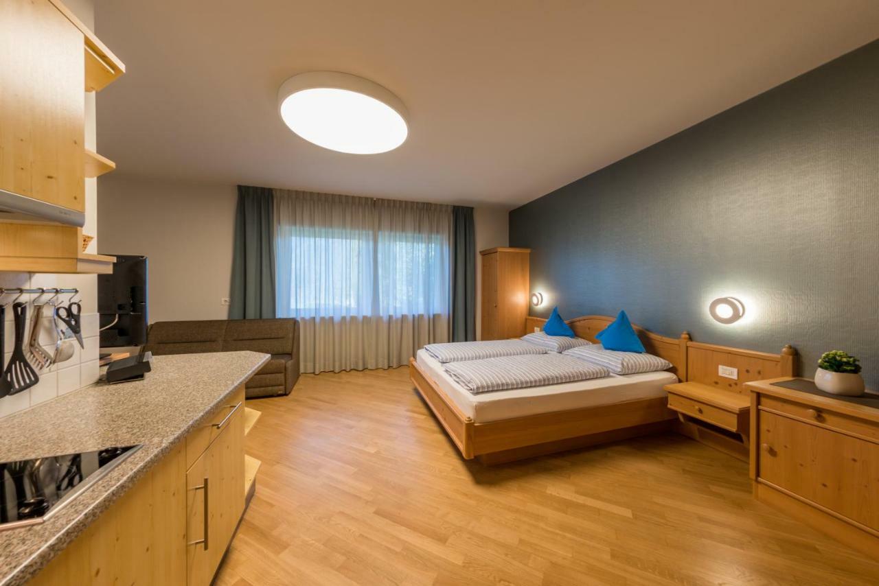 Residence Neuhaeuslhof Merano Bagian luar foto